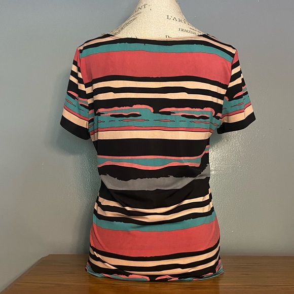 Elementz Patterned Top - Picture 2 of 3